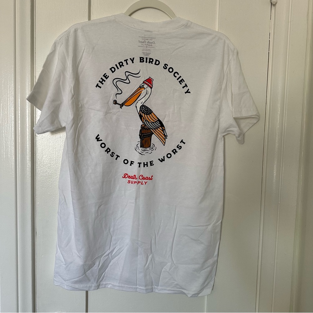 White t shirt with graphic